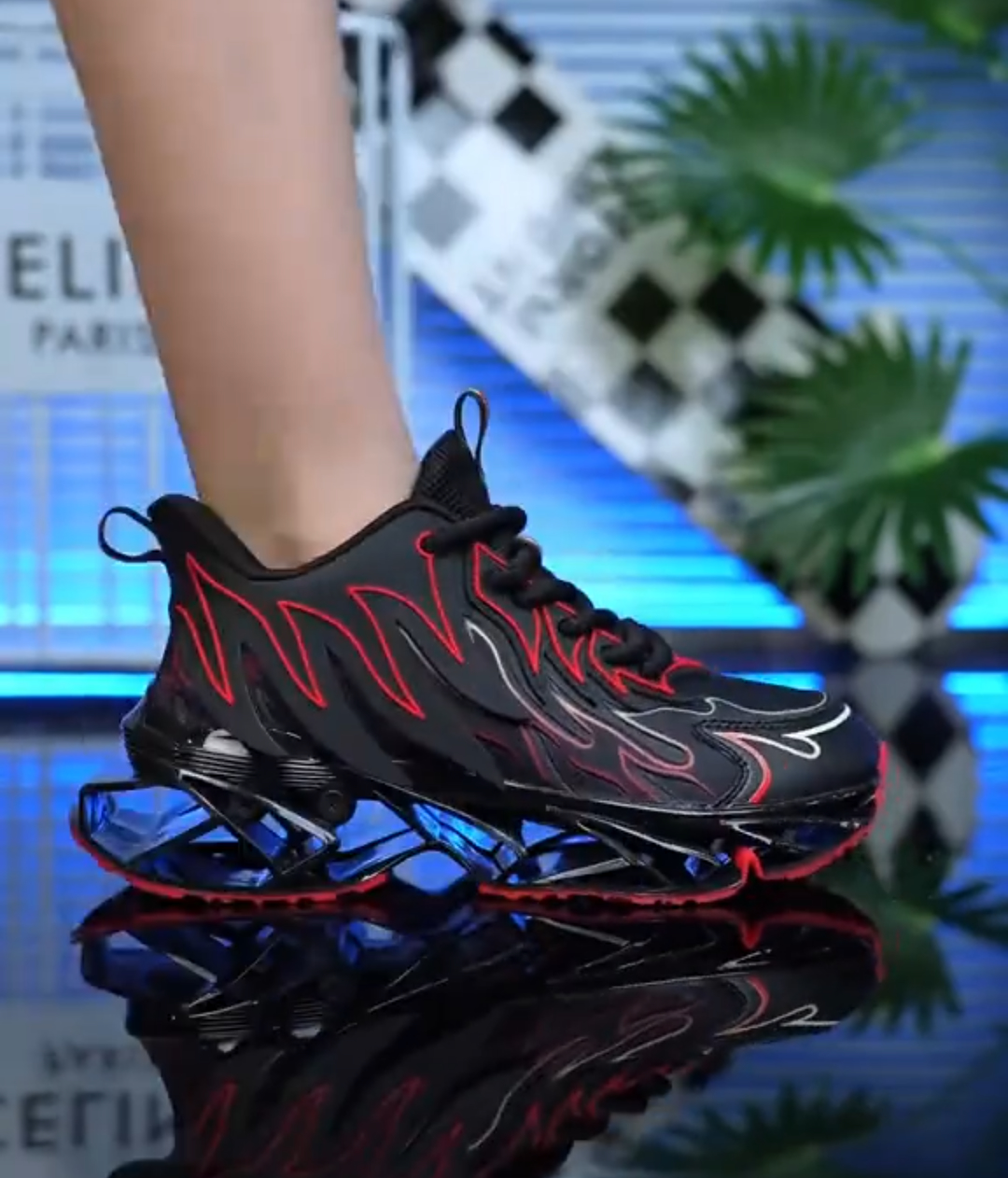 Trendy Thick-Soled Wear-Resistant Blade Running Shoes