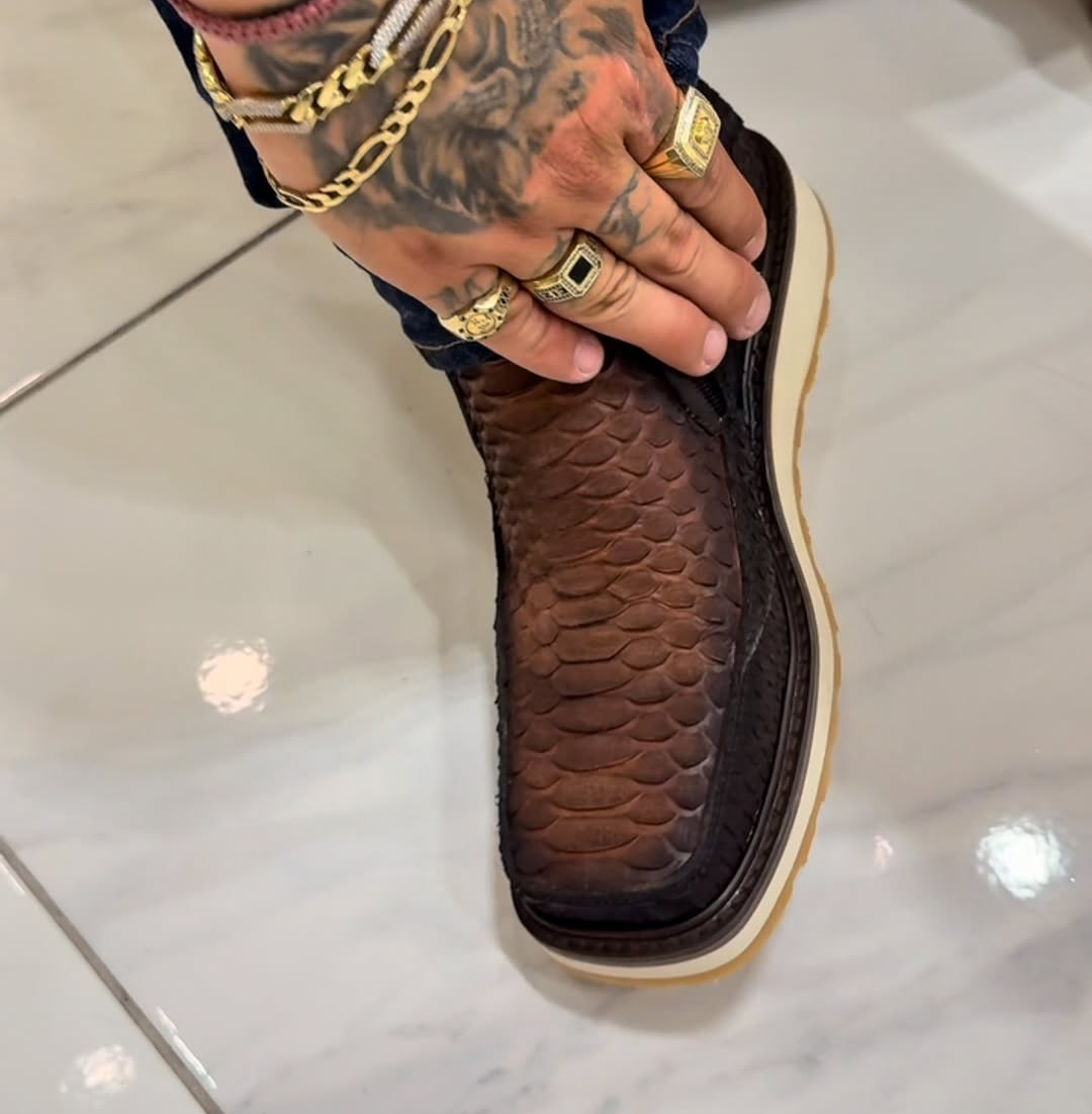 Ares Boots