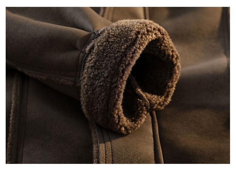 Chaqueta de algodón con solapa de lana de cordero