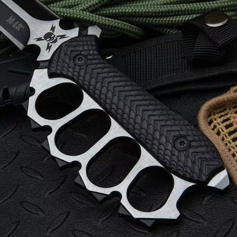 Multi-functional outdoor self-defense knife