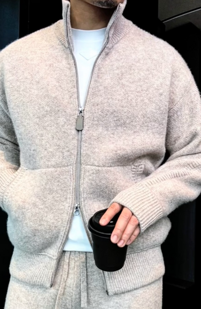 Stand collar zip-up knitted jacket