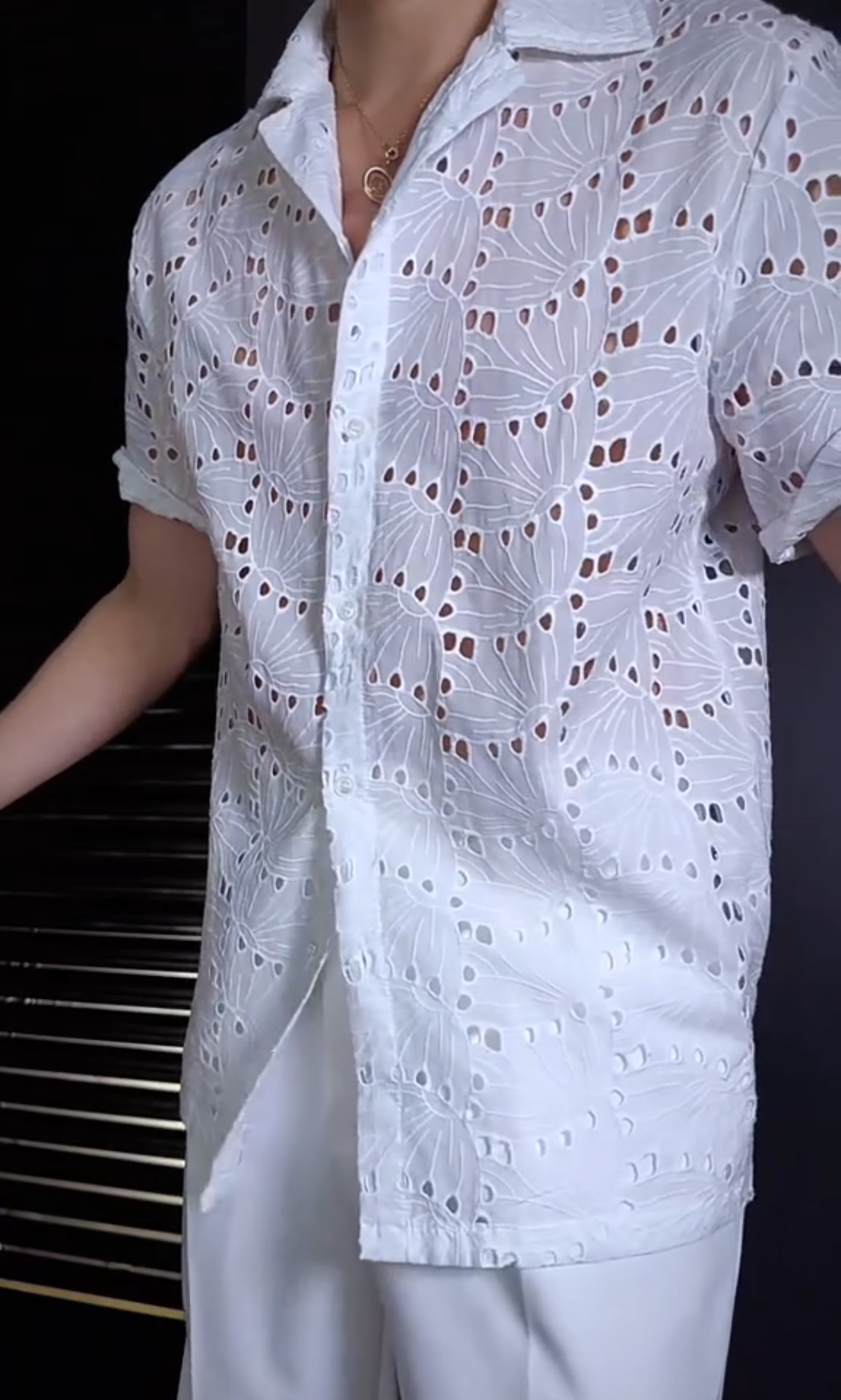 Hollow shirt