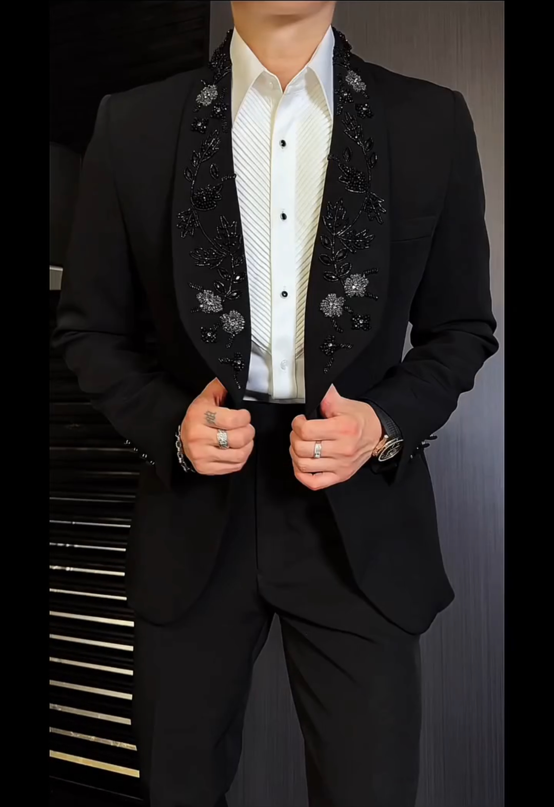 Two-piece suit
