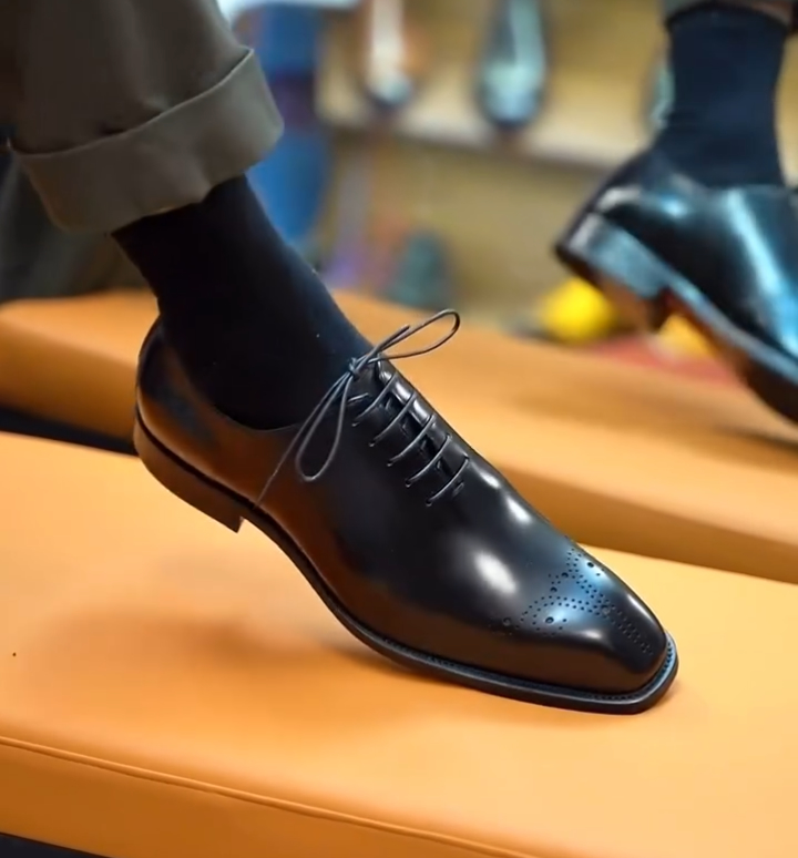 Classic Black Men's Derby Shoes